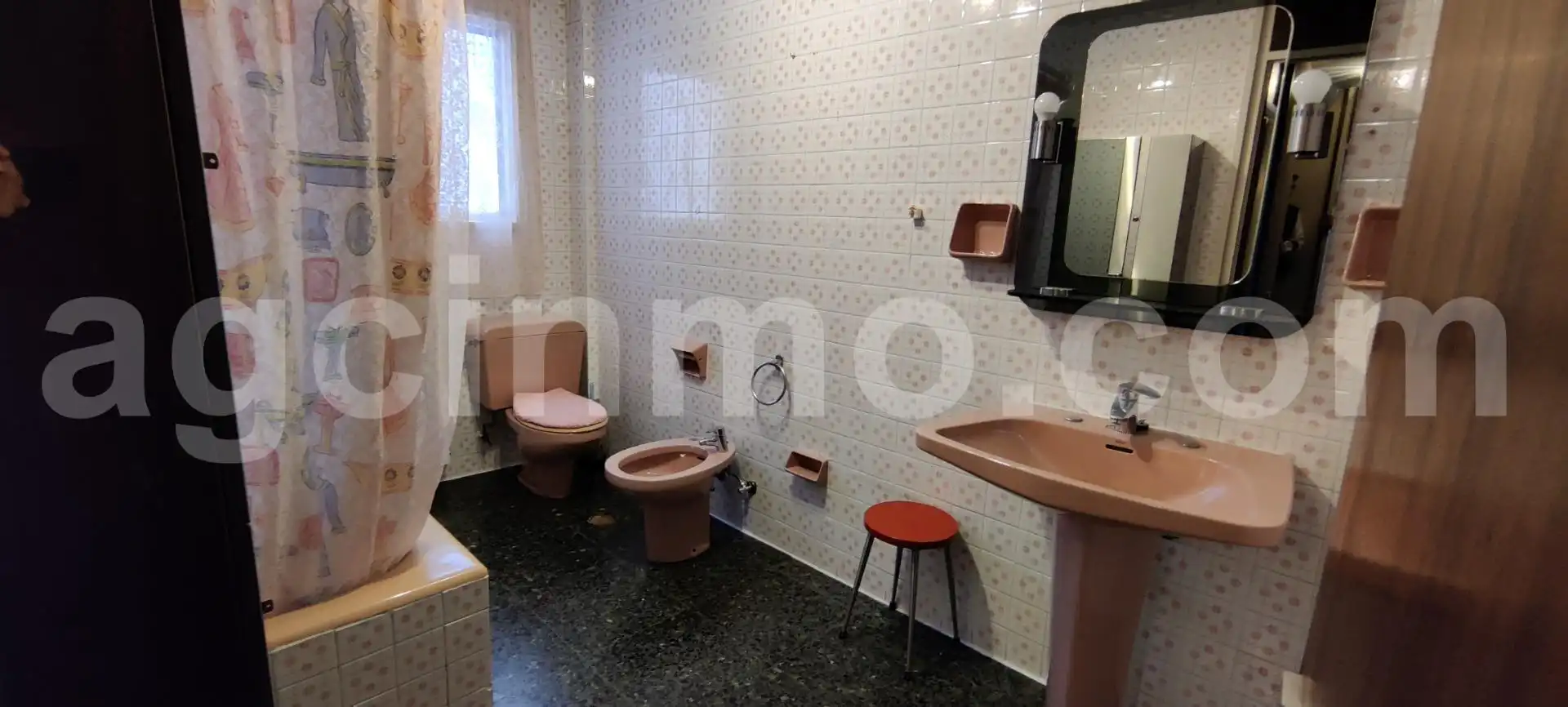 Bathroom of Flat for sale in Valladolid  with Heating, Terrace and Storage room