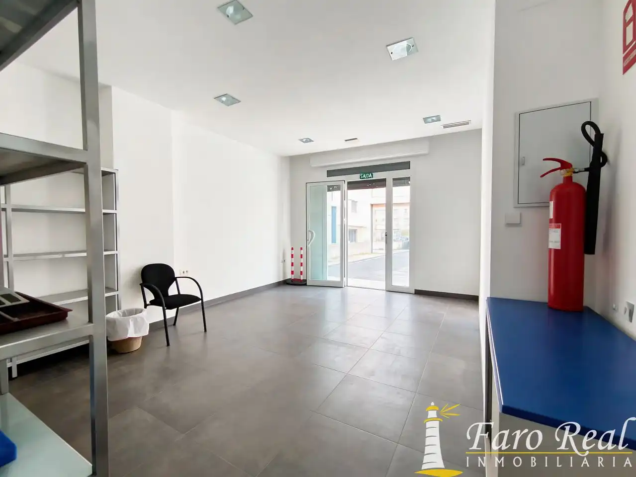 Local de alquiler en Sanlúcar de Barrameda con Aire acondicionado