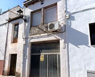 Vista exterior de Casa o xalet en venda en Guarromán amb Terrassa