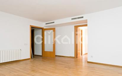 Bedroom of Flat for sale in Mataró  with Air Conditioner and Terrace