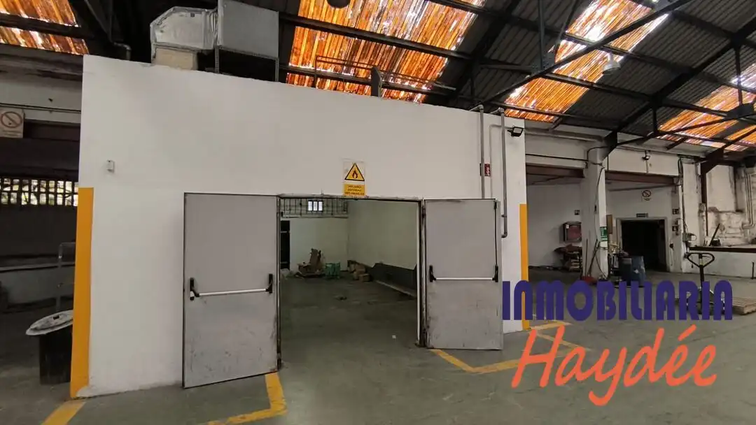 Nave industrial en venta en Erandio