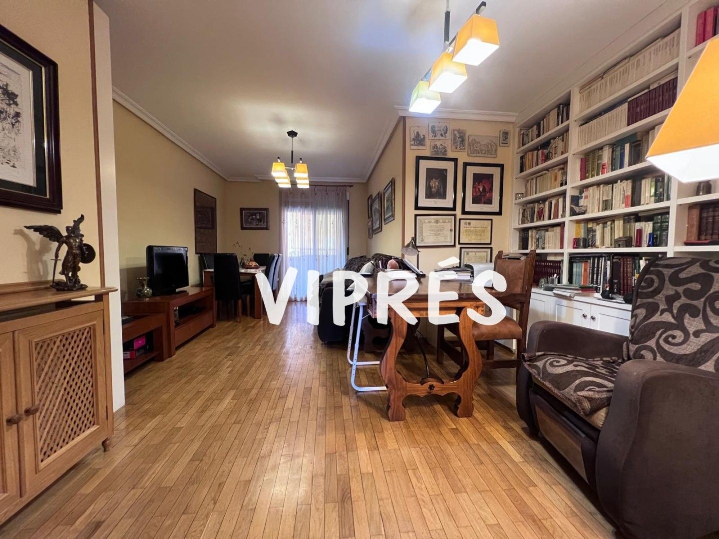 Sala d'estar de Pis en venda en Cáceres Capital amb Aire condicionat i Calefacció