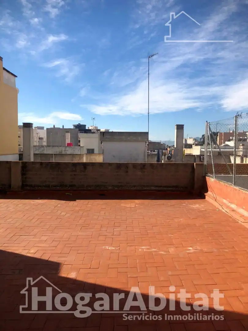 Residencial en venda a Calle Soledad