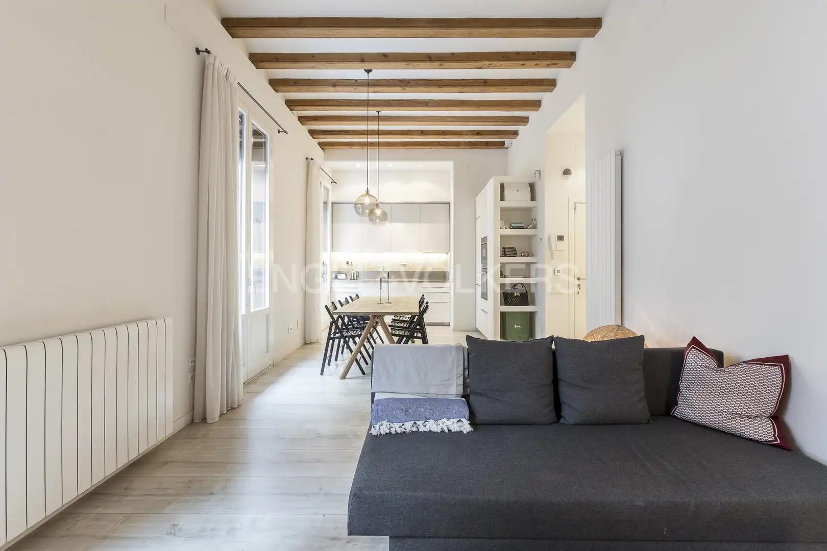 Vista exterior de Loft de alquiler en Barcelona con Calefacción, Terraza y Amueblado