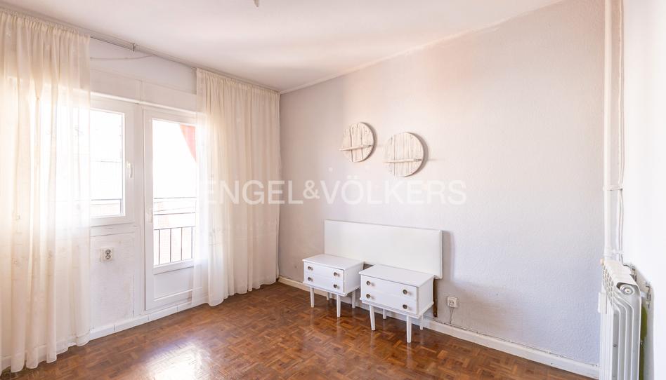 Photo 1 of Apartment for sale in Aluche, Madrid
