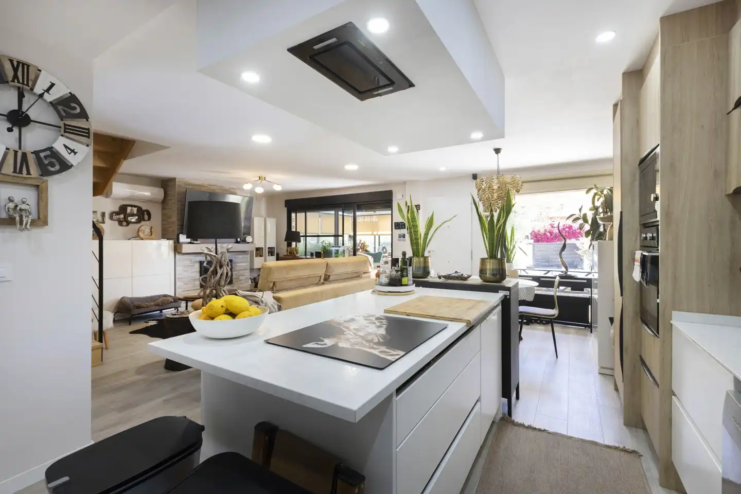 Cocina de Casa adosada en venta en L'Eliana con Aire acondicionado y Jardín privado
