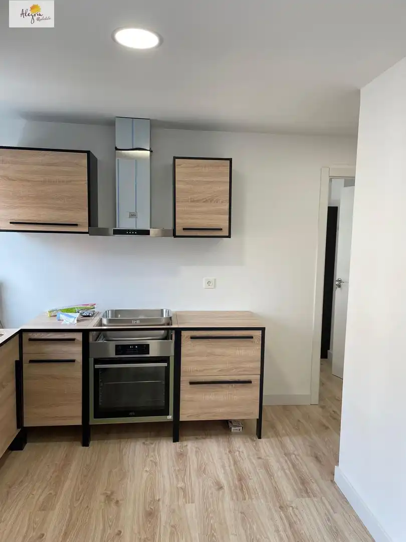 Cocina de Apartamento en venta en Valencia con Aire acondicionado