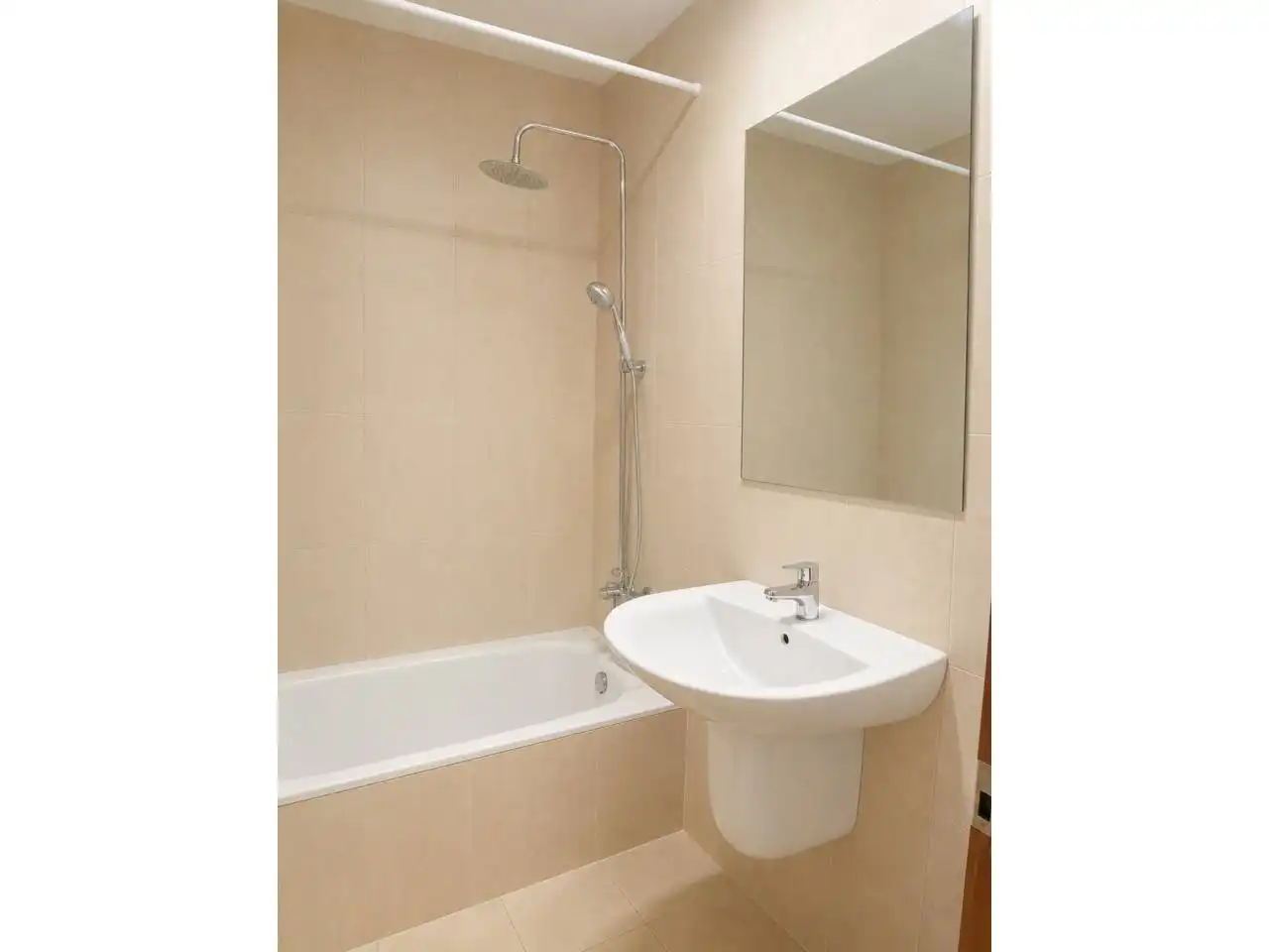 Badezimmer von Wohnung zum Verkauf in Muro mit Klimaanlage, Terrasse und Balkon