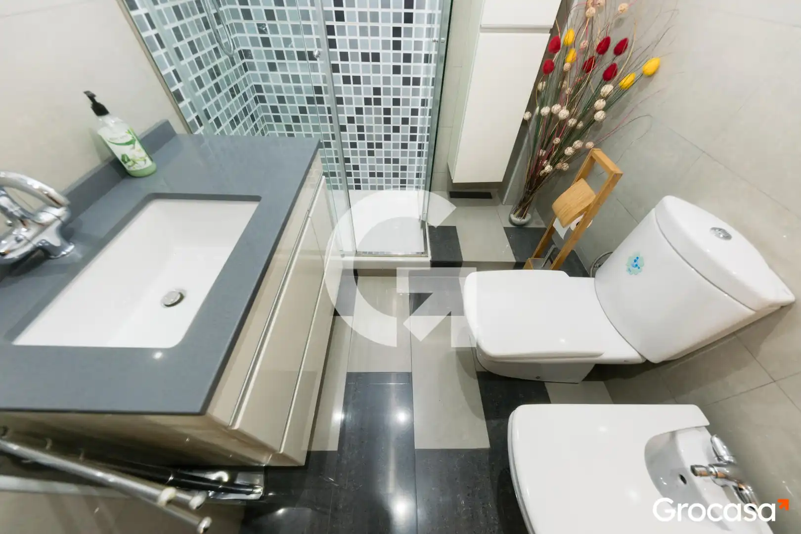 Baño de Piso en venta en El Prat de Llobregat con Horno y Balcón