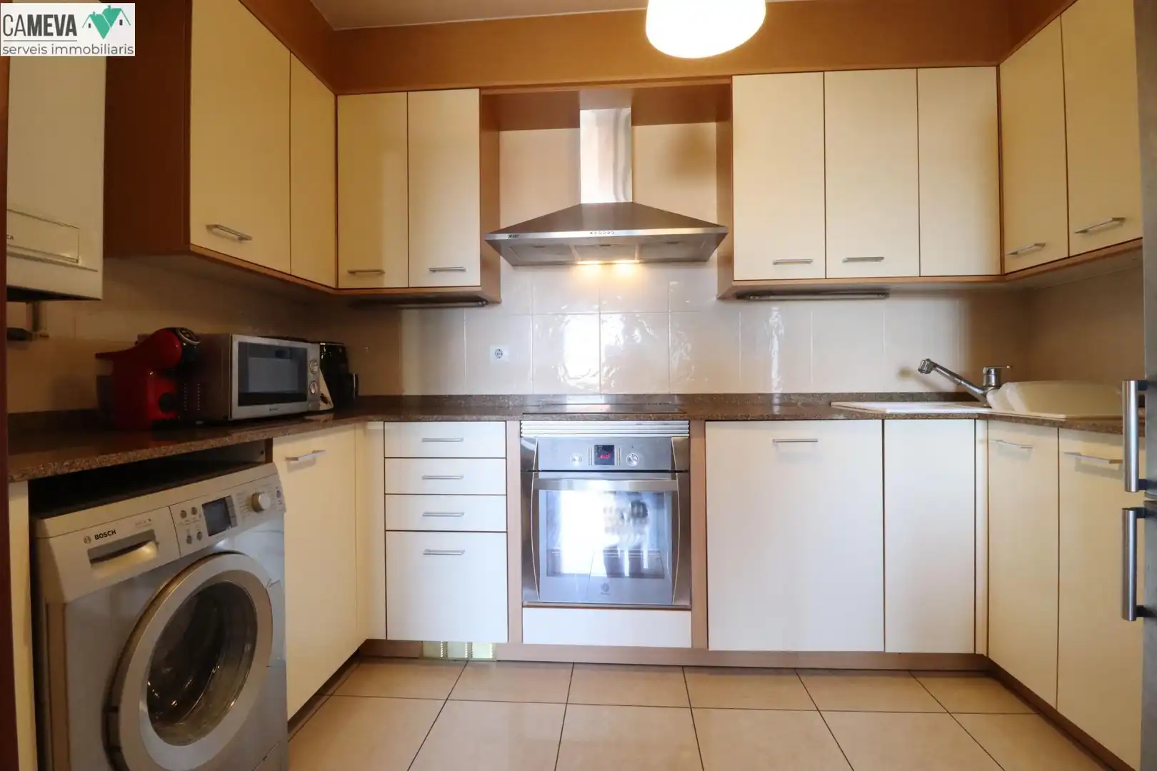 Cocina de Piso en venta en Sabadell con Calefacción, Trastero y Amueblado