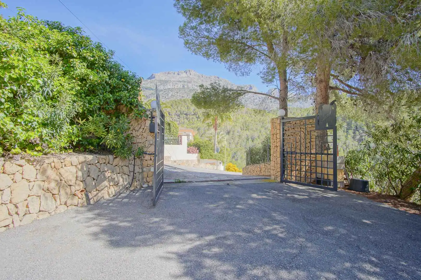 Exterior view of Houses for sale in Altea  with Private garden, Terrace and Balcony