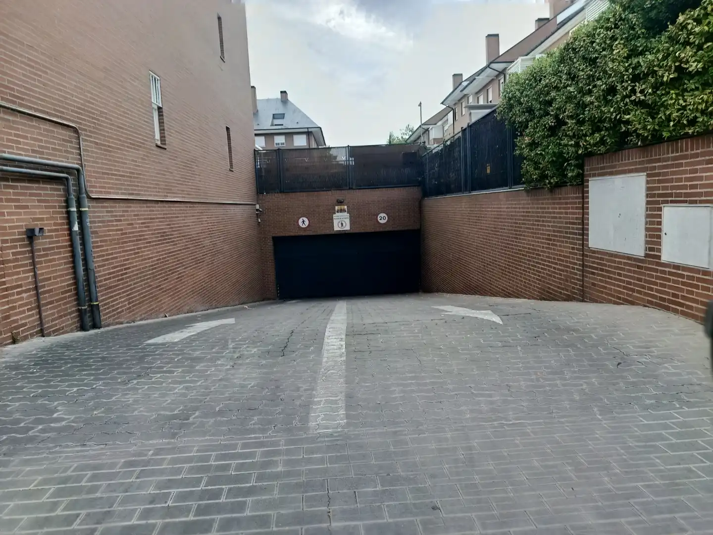 Parking of Garage for rent in El Cantizal