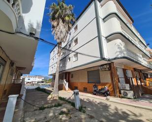 Exterior view of Flat for sale in Empuriabrava  with Air Conditioner, Terrace and Balcony