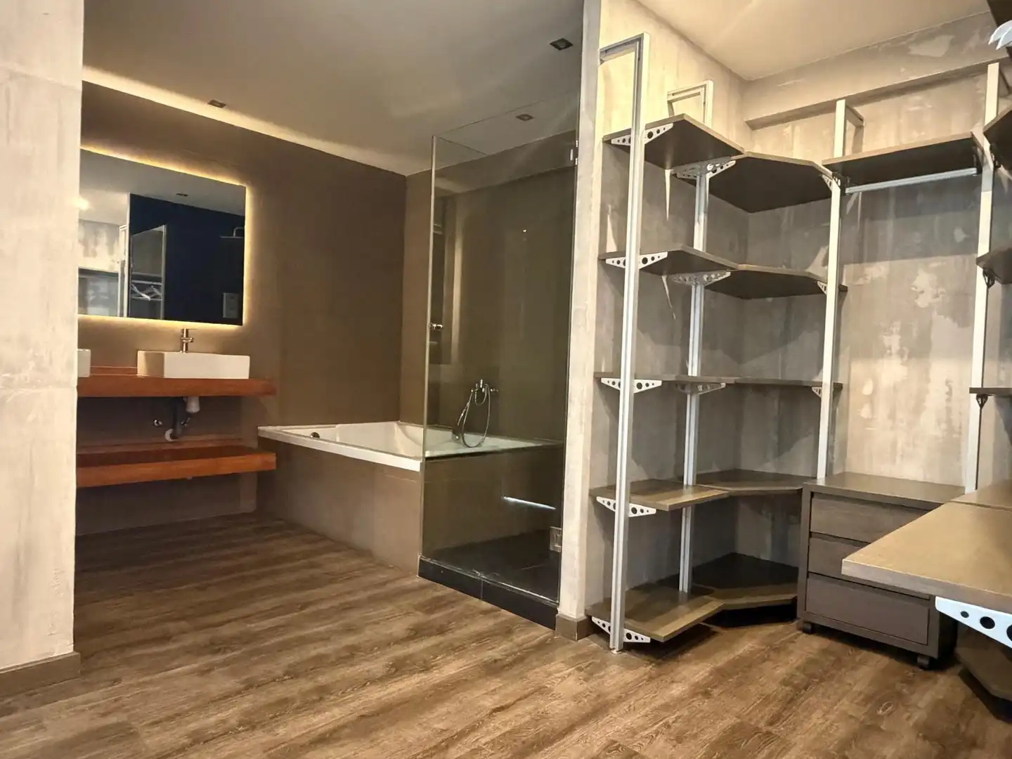 Baño de Ático en venta en Elche / Elx con Aire acondicionado, Terraza y Amueblado