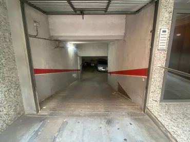 Individual en venda a Carrer de Santa Eugènia