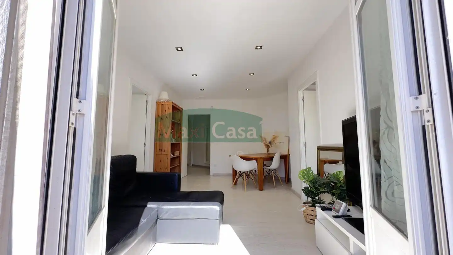 Sala d'estar de Pis en venda en Barcelona amb Aire condicionat, Parquet i Terrassa