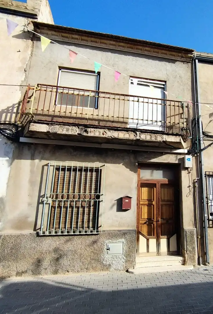 Vista exterior de Casa o xalet en venda en Murcia amb Terrassa, Traster i Balcó