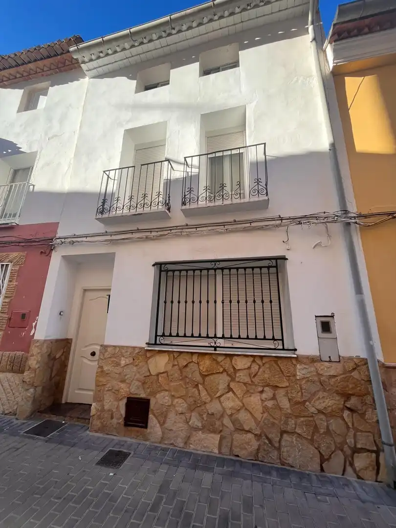 Vista exterior de Casa o xalet en venda en Navarrés, Valencia