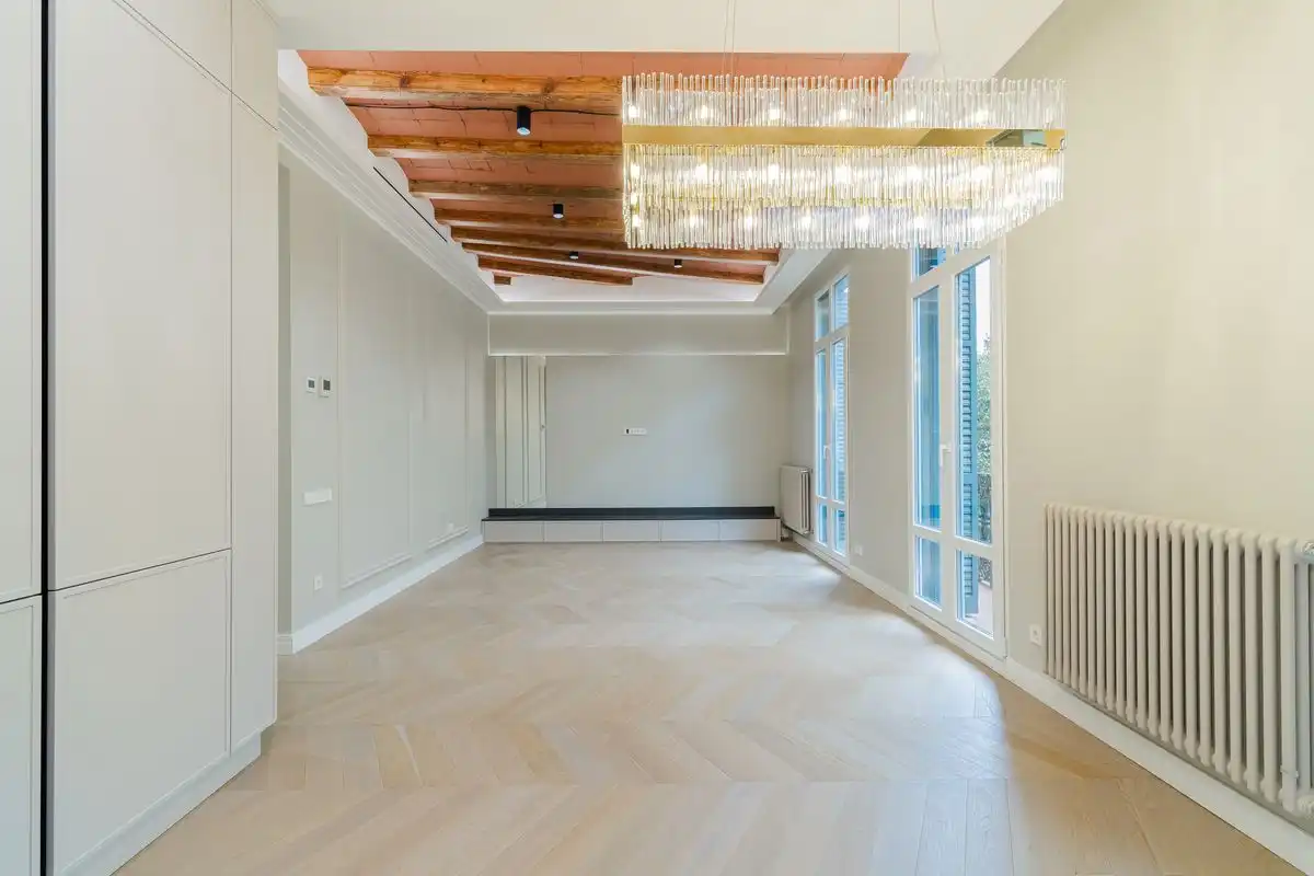 Wohnung mit Aufzug zum Verkauf in Carrer de València, imagen 3