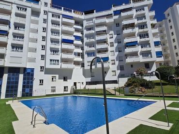 Apartment mit Pool zum Verkauf in Nueva Andalucía