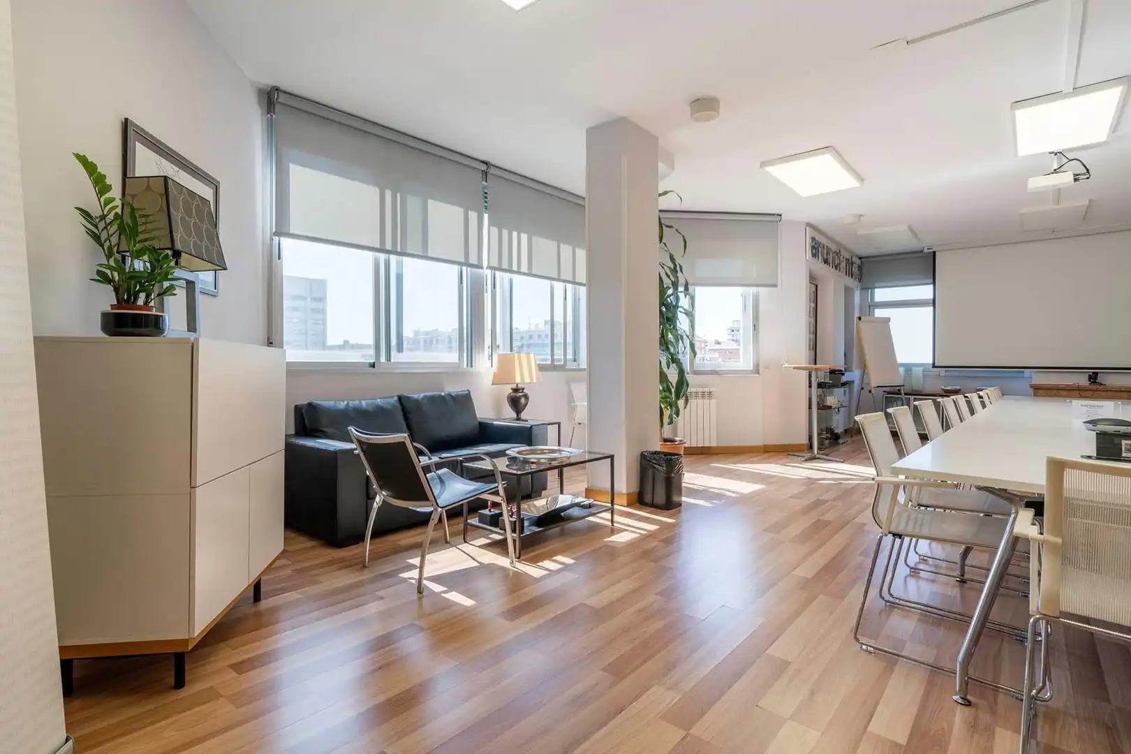 Wohnzimmer von Wohnung zum Verkauf in Madrid mit Heizung