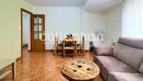 Living room of Flat for sale in Requena  with Heating, Terrace and Balcony