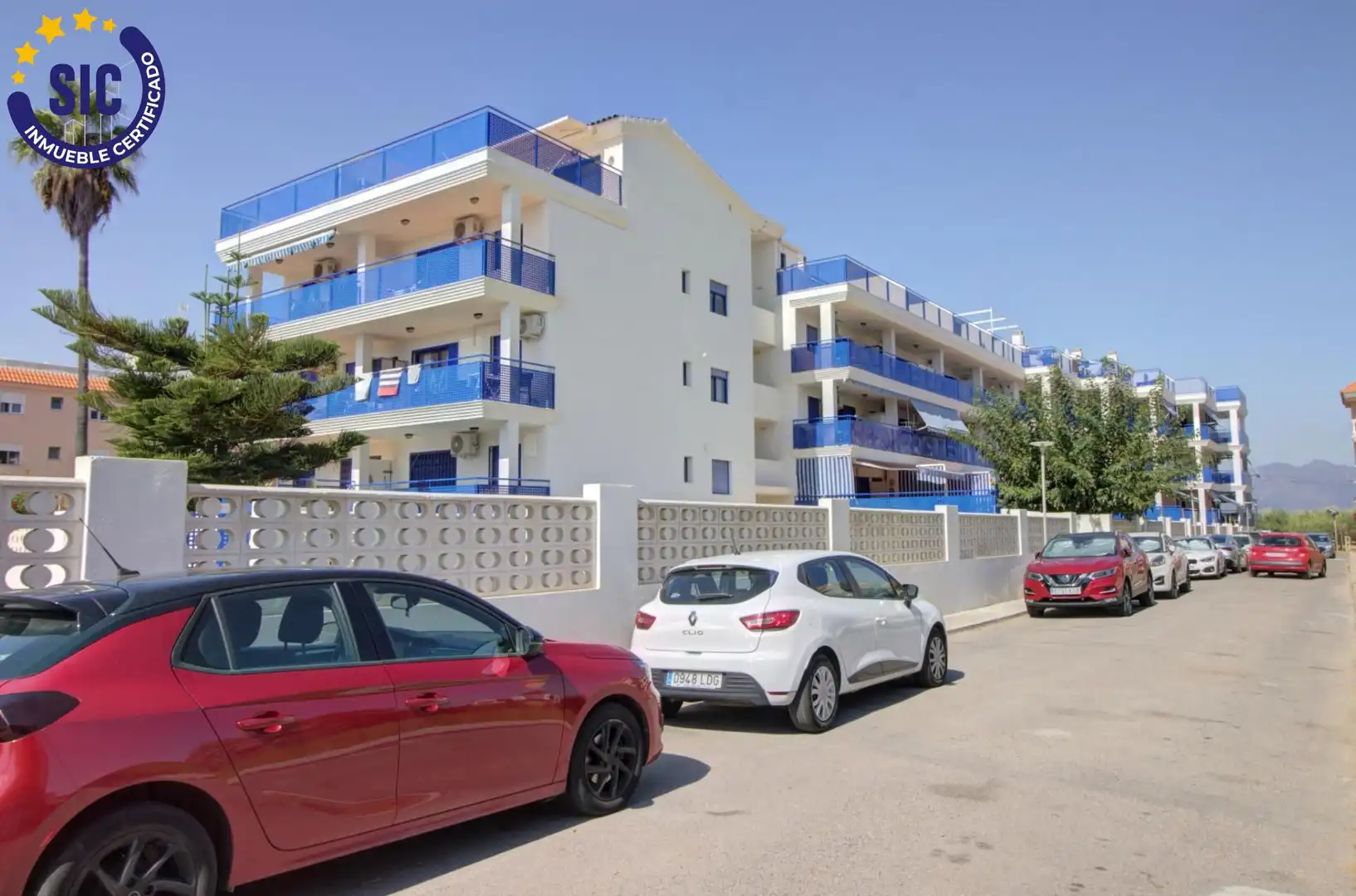 Außenansicht von Maisonette zum Verkauf in Nules mit Klimaanlage, Privatgarten und Terrasse