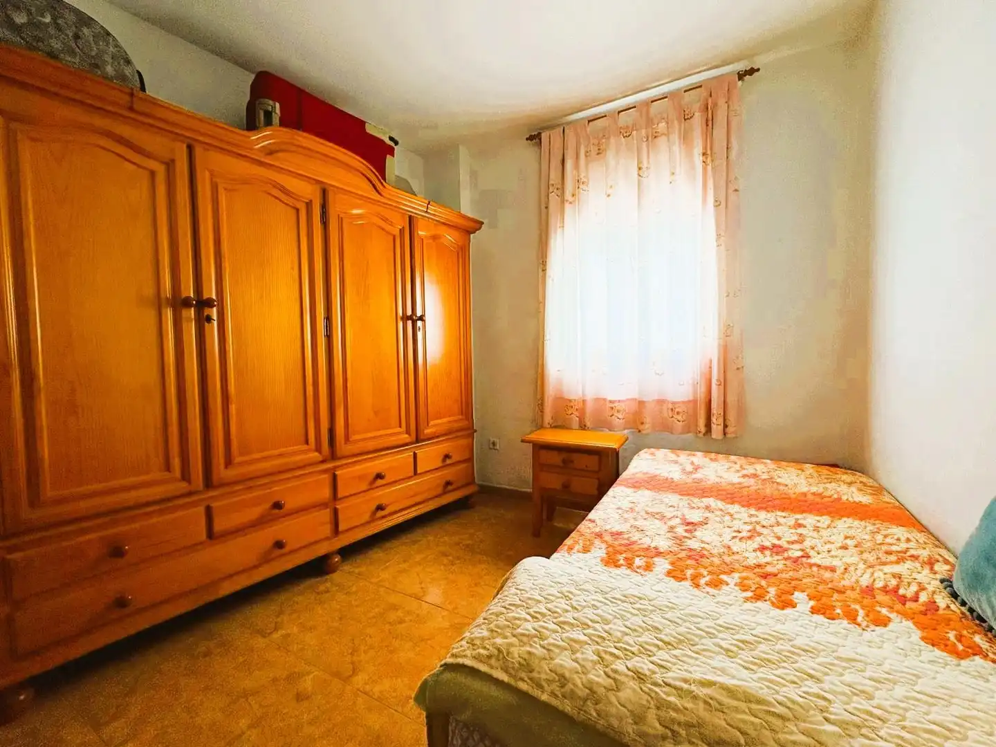 Bedroom of Flat for sale in Sevilla  with Air Conditioner, Terrace and Storage room