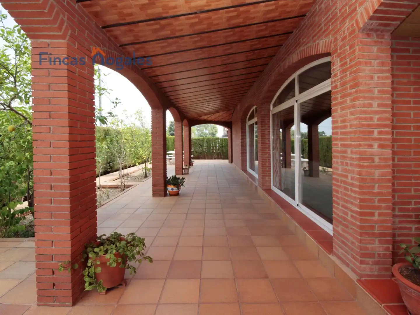 Detached house with terrace for sale in Drecera