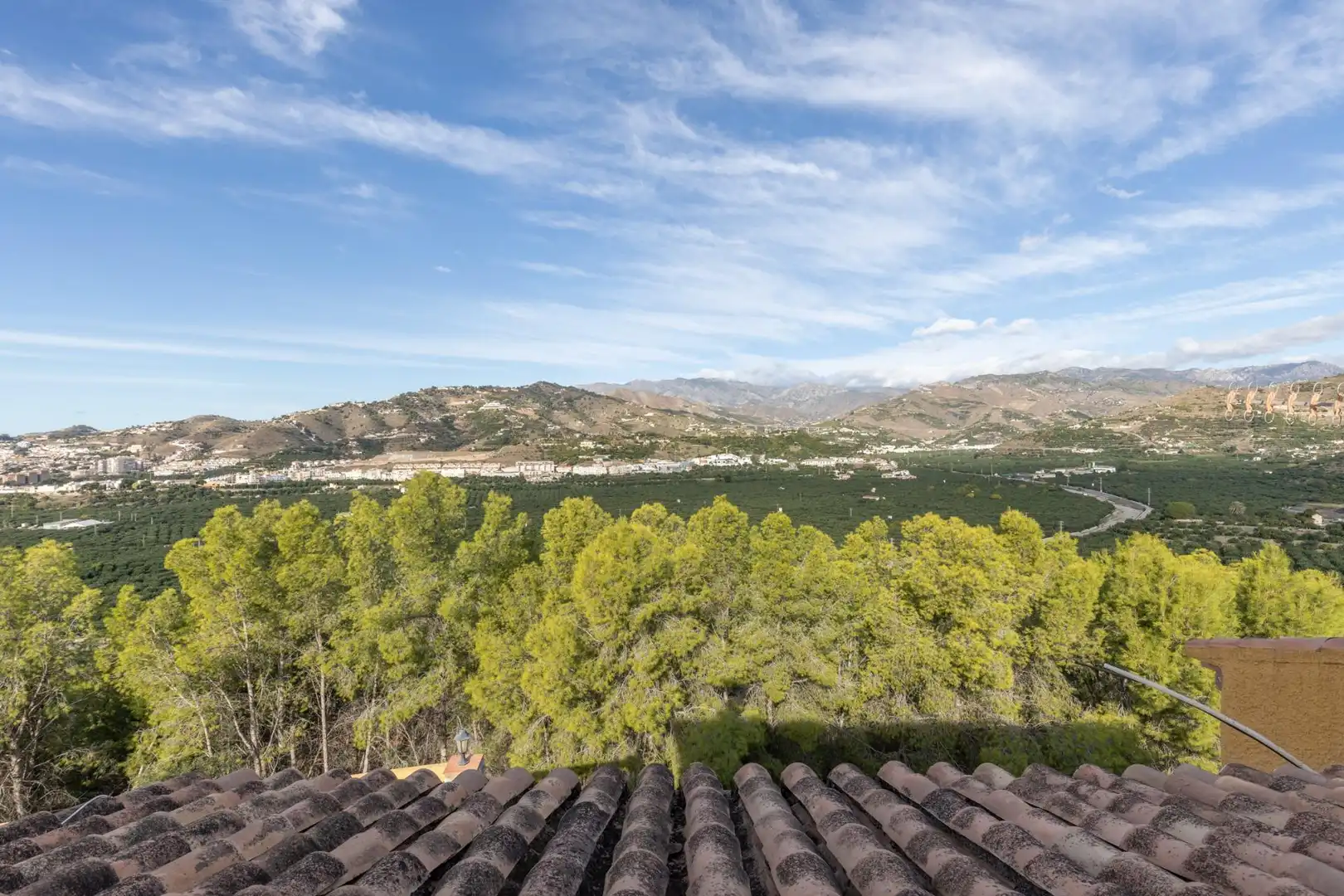 Vista exterior de Casa o chalet en venta en Madrid con Aire acondicionado, Calefacción y Jardín privado