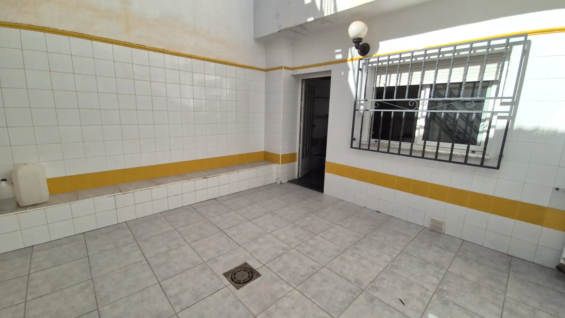 Casa adosada en venda en Alcantarilla amb Terrassa, Moblat i Balcó