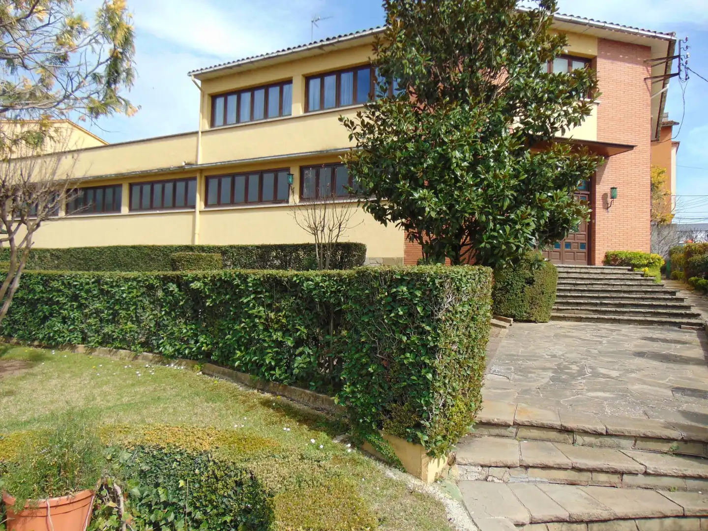 Vista exterior de Casa o xalet en venda en Roda de Ter amb Calefacció