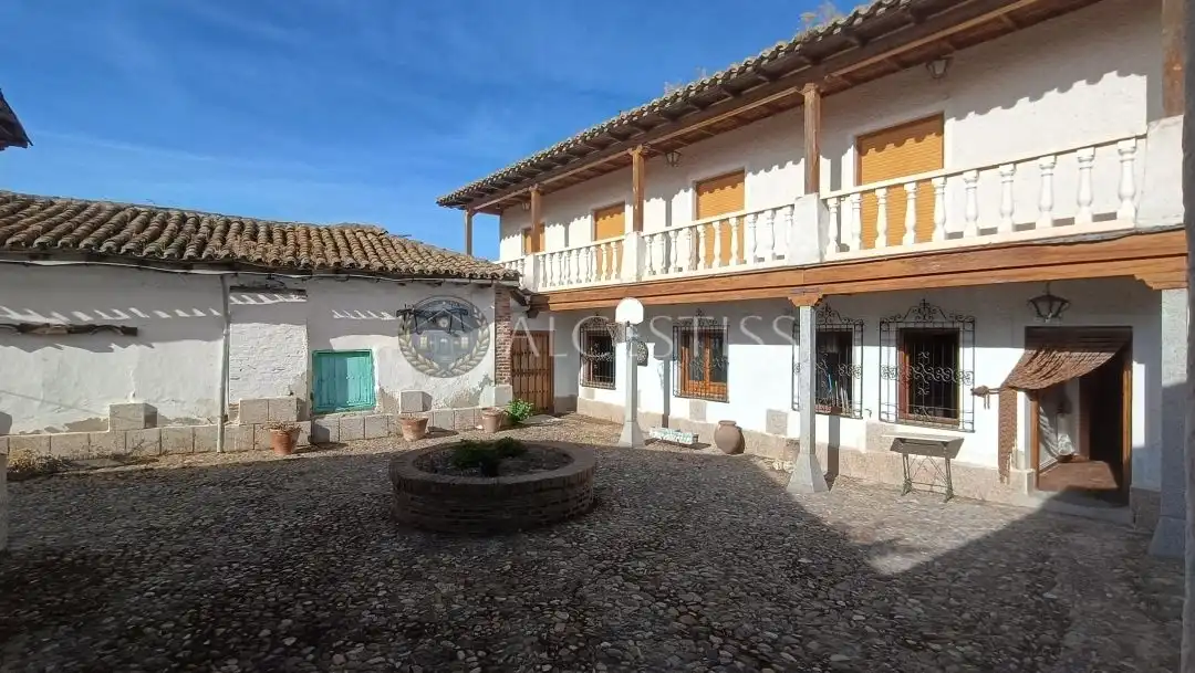 Exterior view of Houses for sale in Méntrida  with Heating, Storage room and Furnished