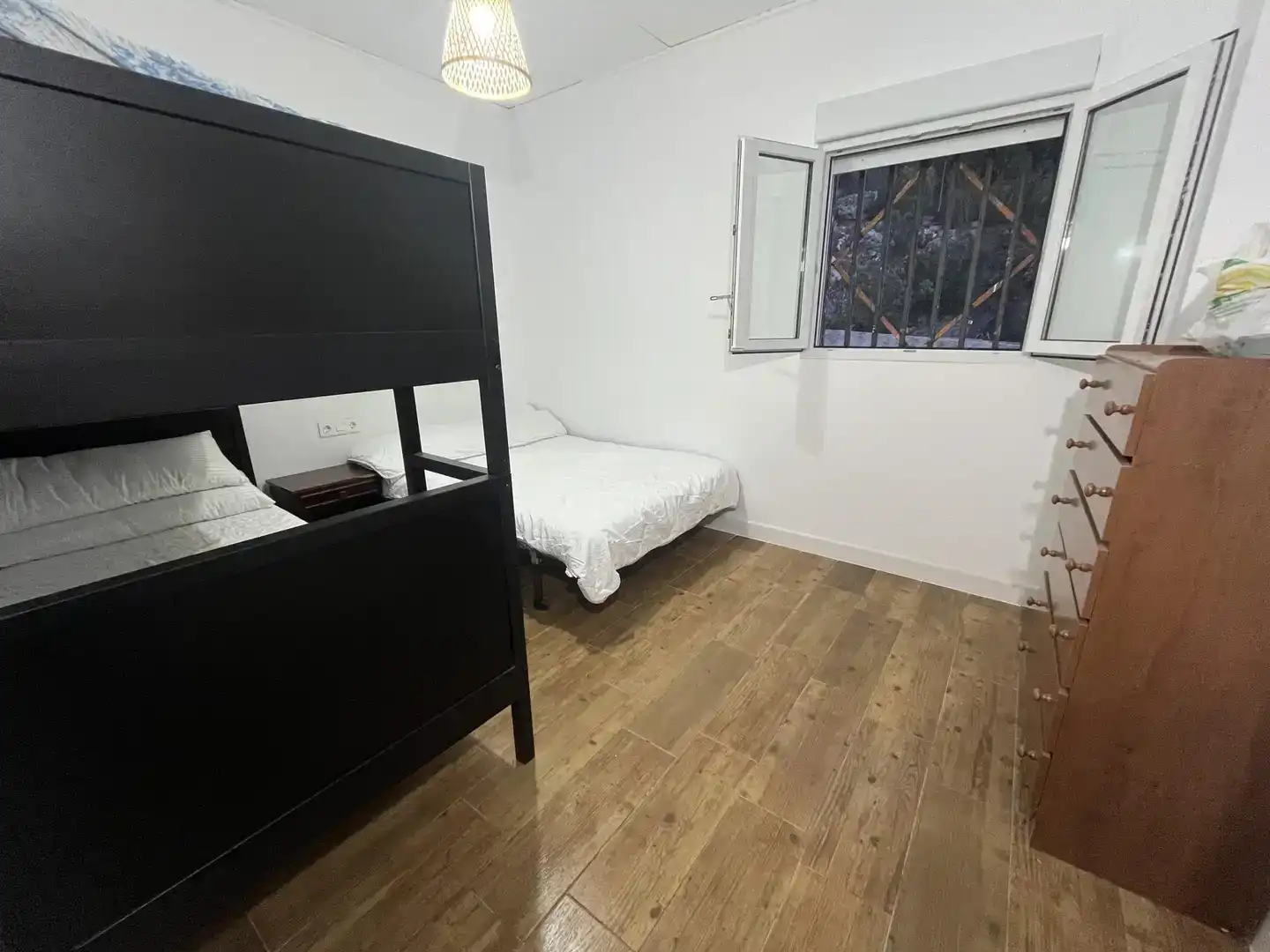 Habitación de Finca rústica en venta en Villena con Piscina y Balcón