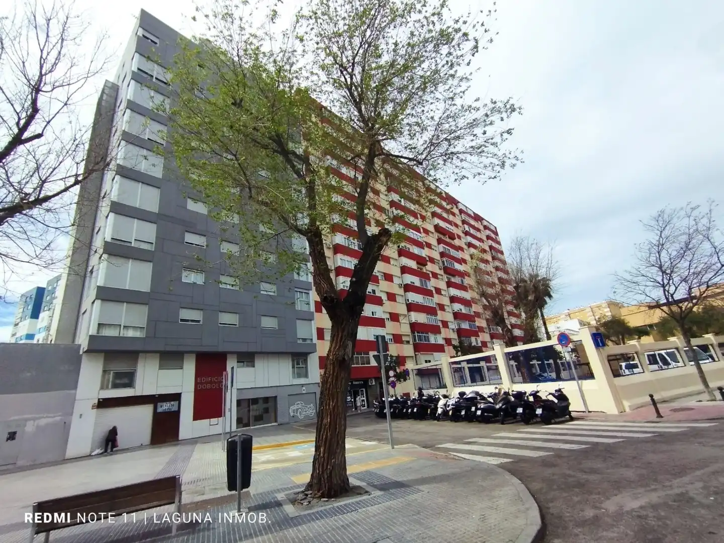 Vista exterior de Piso en venta en Cádiz con Terraza