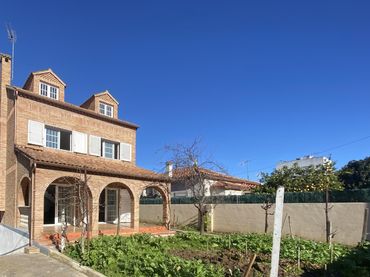 Villa mit Garten zum Verkauf in Santa Maria - Terra Nostra