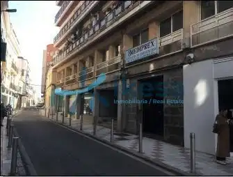 Local comercial en venda a Don Benito