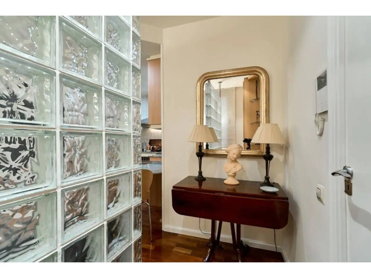 Flat for sale in Calle Comte d´Urgell, imagen 23