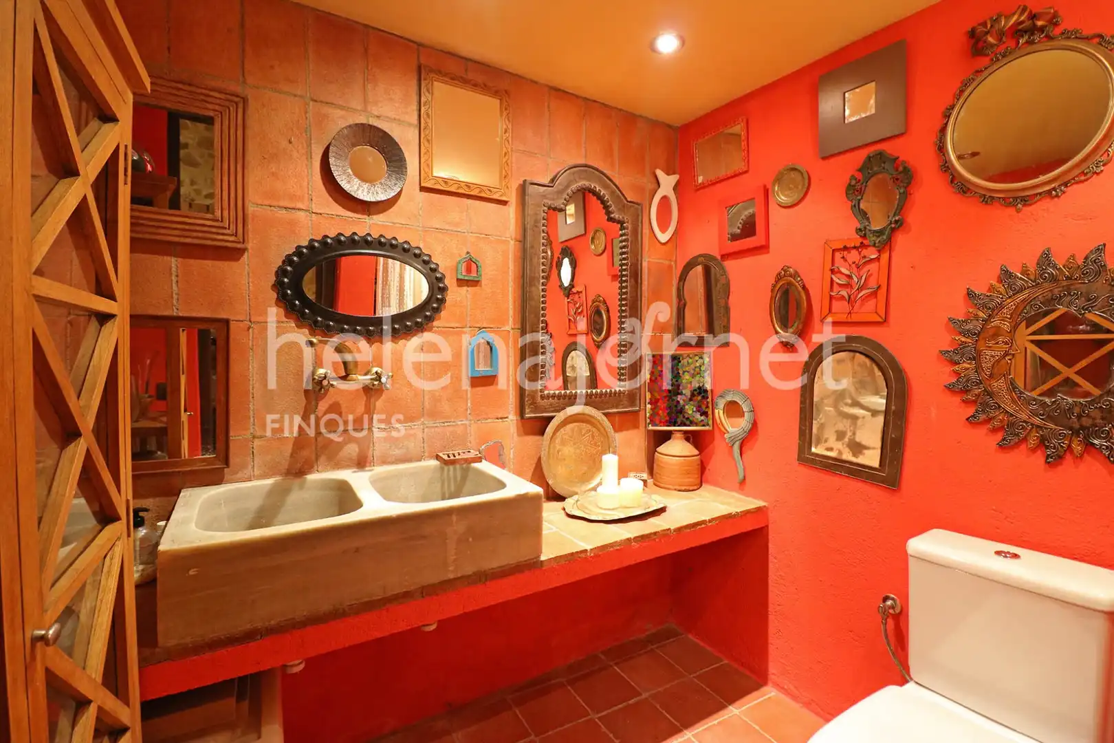 Bany de Casa adosada en venda en Sant Feliu de Guíxols amb Calefacció, Terrassa i Alarma
