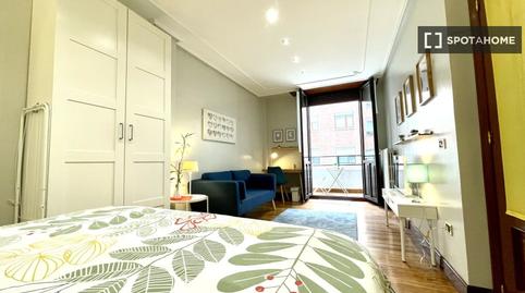 Foto 5 de Piso para compartir en Abandoibarra - Guggenheim, Bilbao