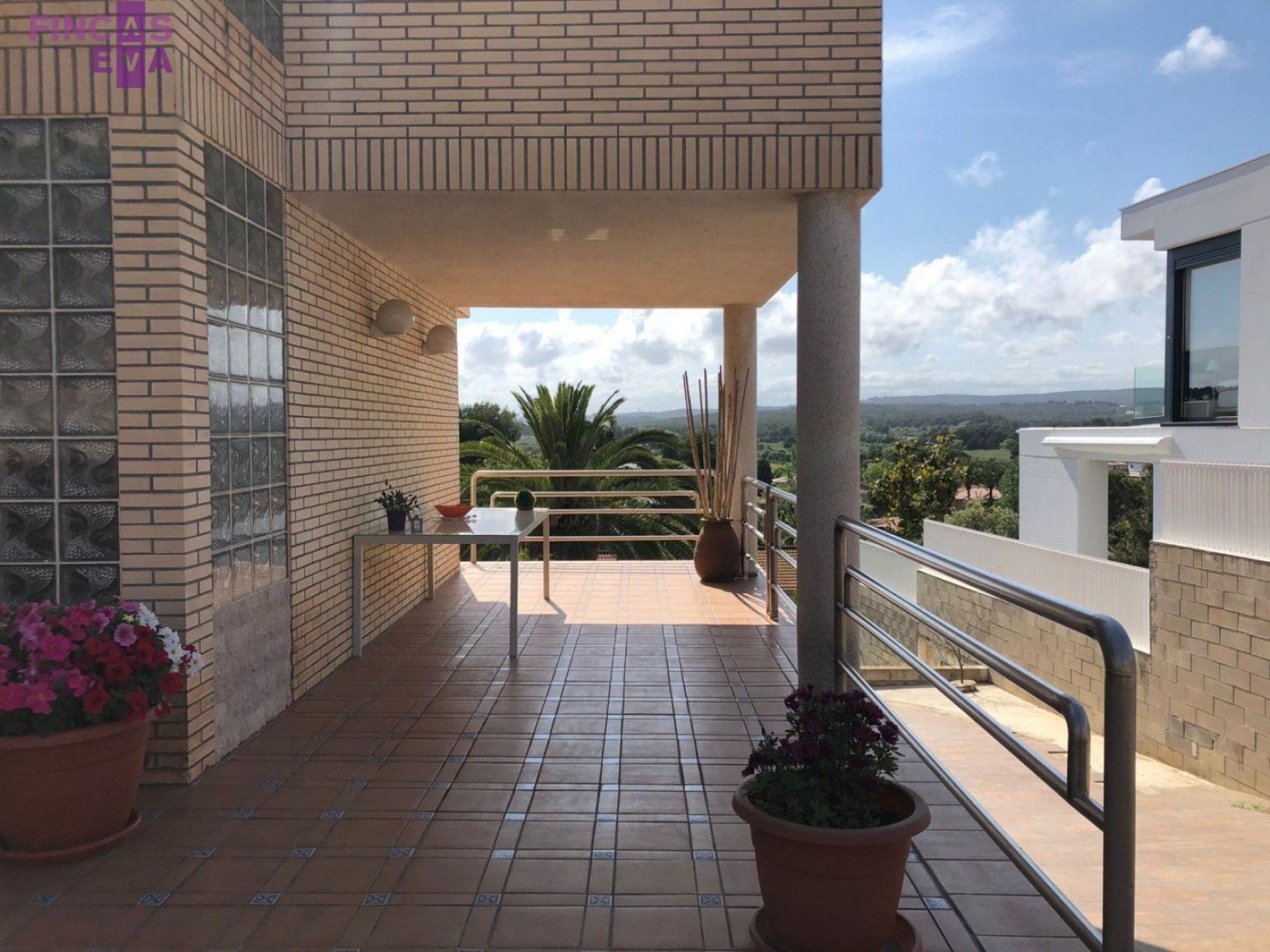 Terrassa de Casa o xalet en venda en  Tarragona Capital amb Calefacció, Parquet i Traster