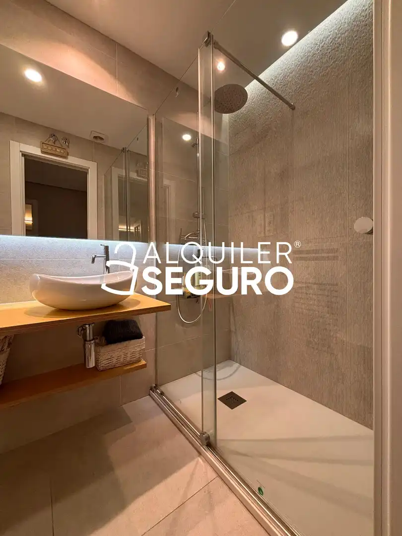 Piso con ascensor en alquiler en de Eugenio Sellés, imagen 19