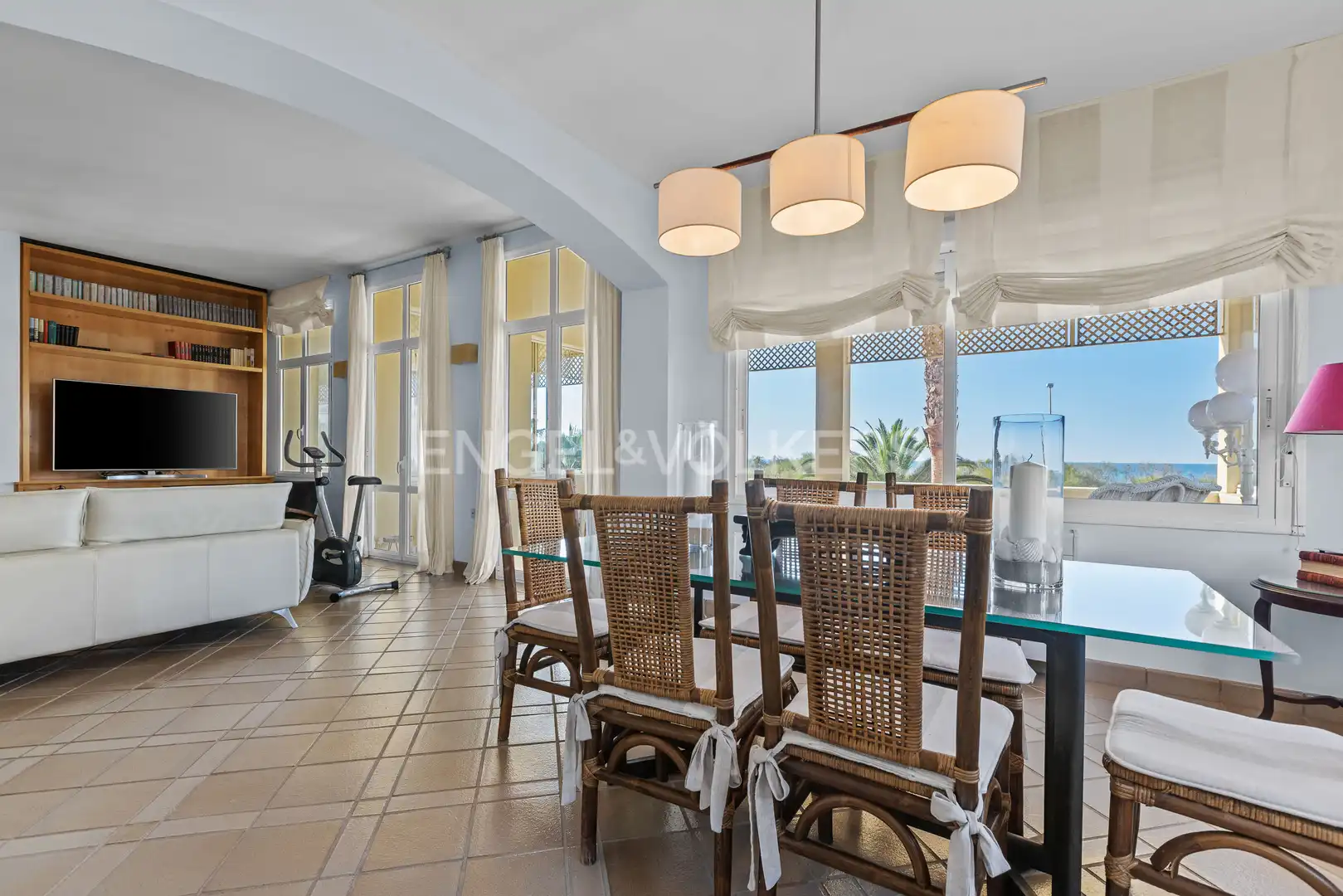 Houses for sale in Isla Canela