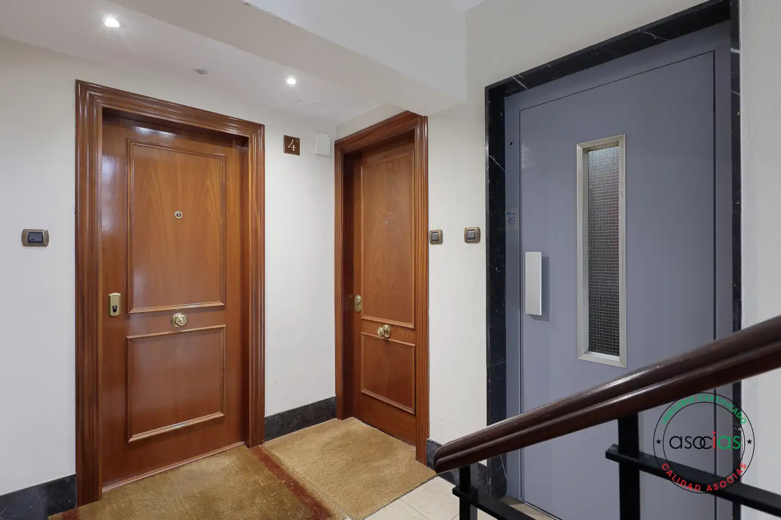 Piso en venta en Gijón  con Calefacción, Parquet y Terraza