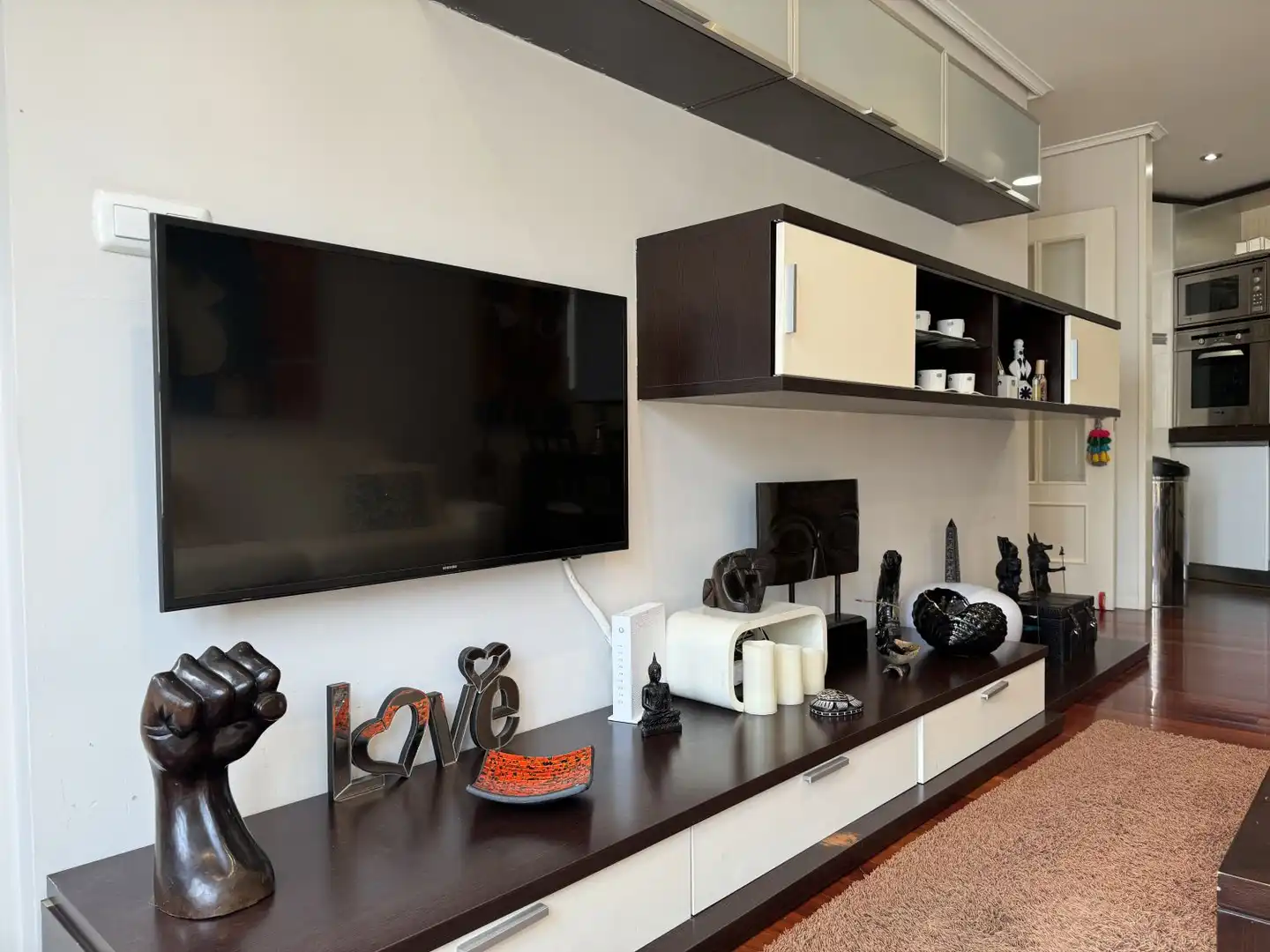 Sala de estar de Piso en venta en Colindres con Calefacción, Terraza y Amueblado