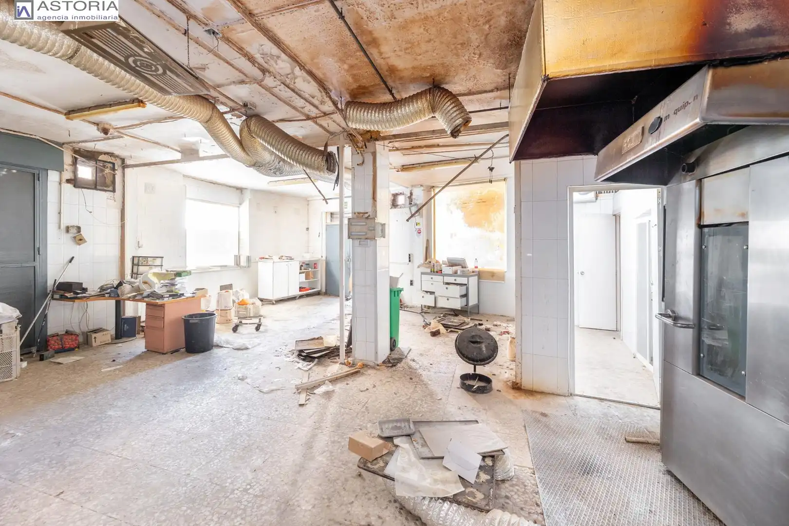 Inmuebles singulares con ascensor en venta en Avenida de Cádiz, imagen 39