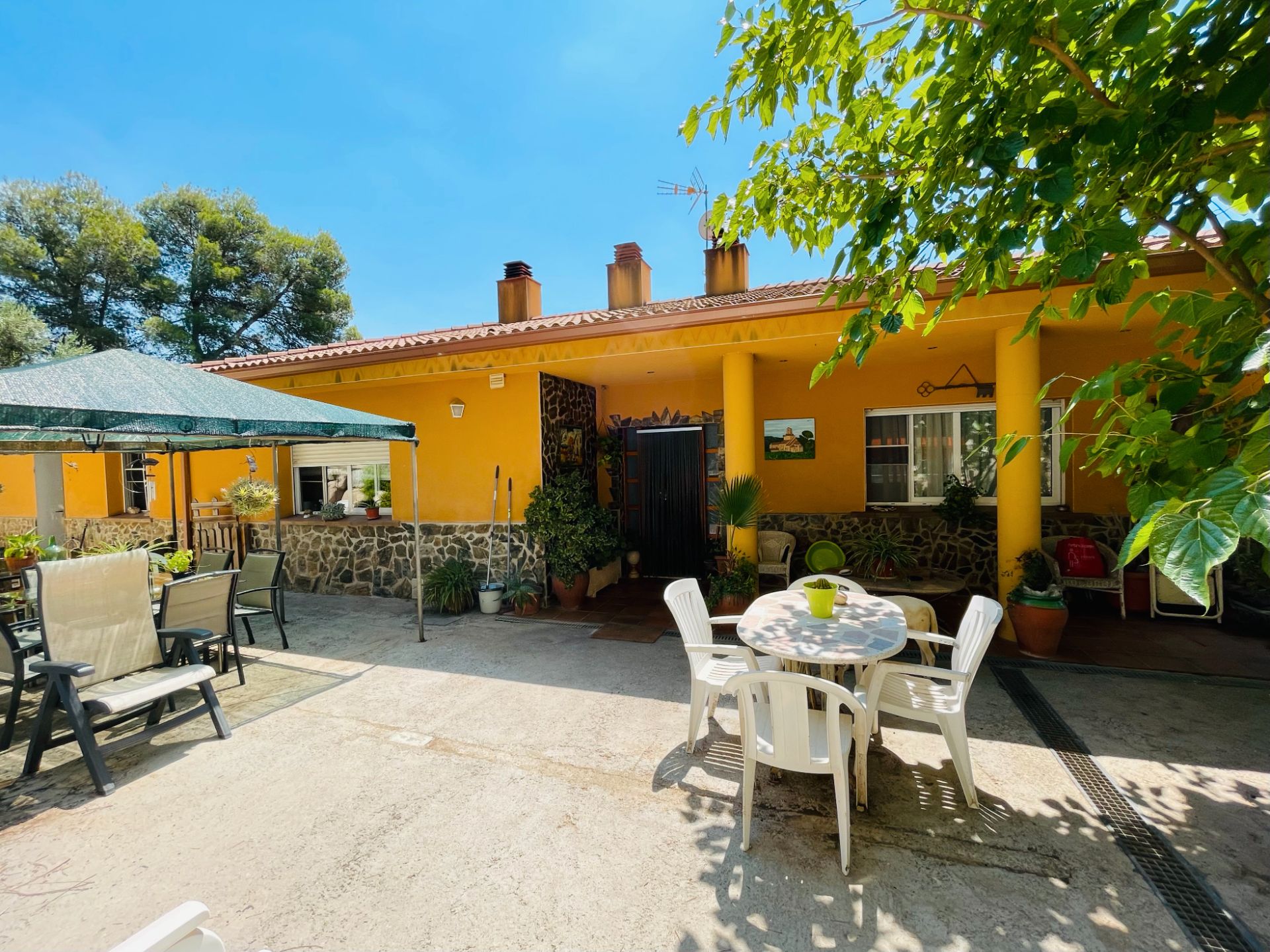 Garden of House or chalet for sale in Corbera de Llobregat  with Air Conditioner, Heating and Private garden