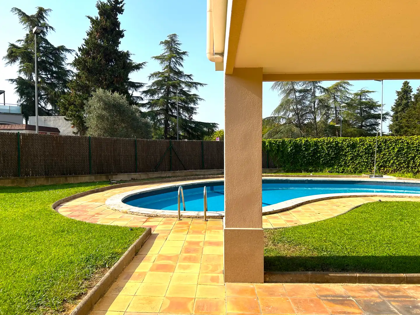 Piscina de Àtic en venda en Girona amb Aire condicionat, Calefacció i Parquet