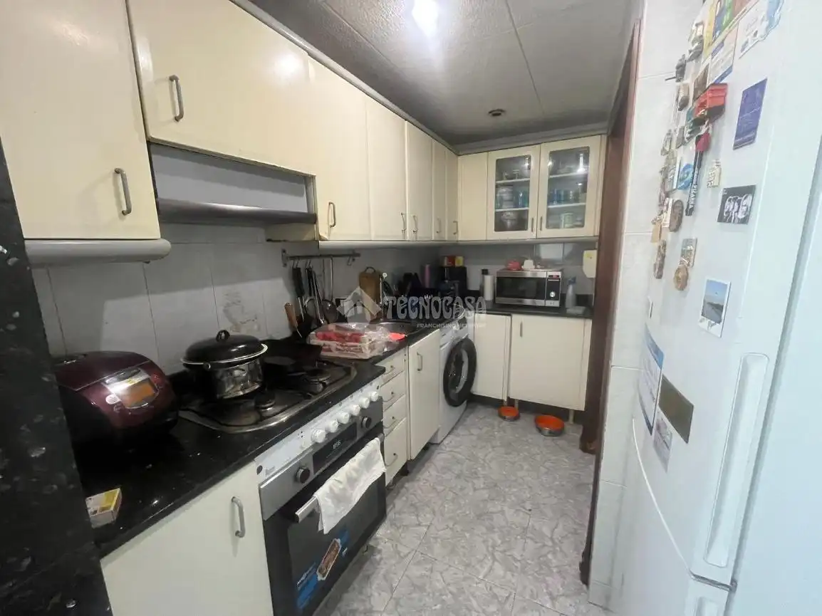 Kitchen of Flat for sale in Cornellà de Llobregat