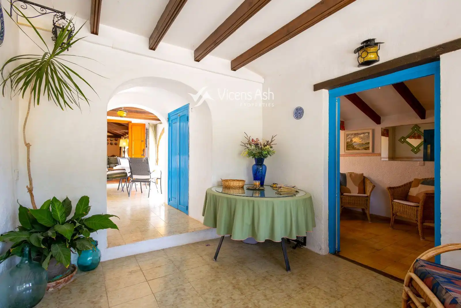 Houses for sale in Jávea / Xàbia  with Storage room, Swimming Pool and Furnished